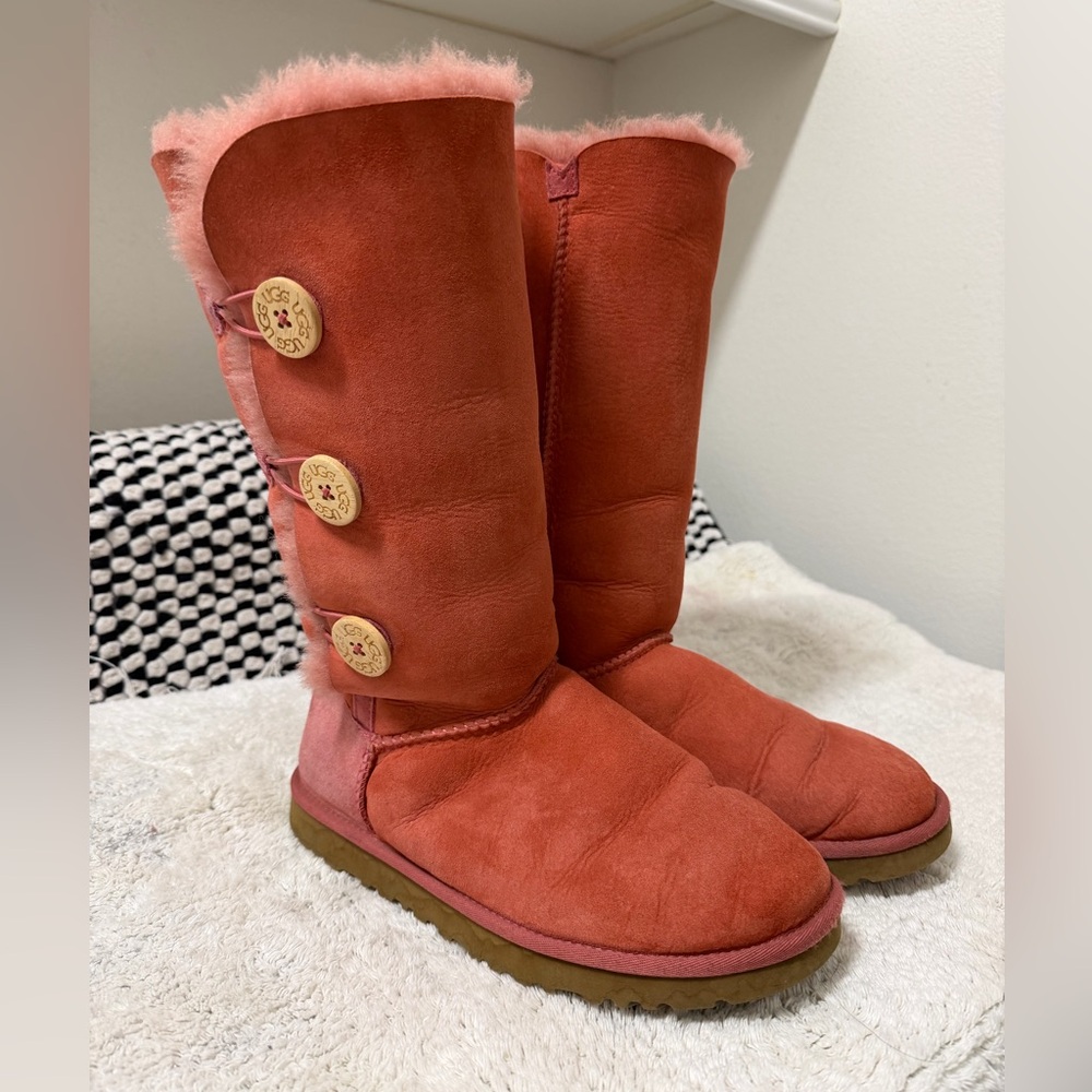 UGG Women's Button Boots - Pink